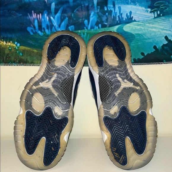 Jordan 11 low ‘Navy Snakeskin’ - Picture 5 of 5